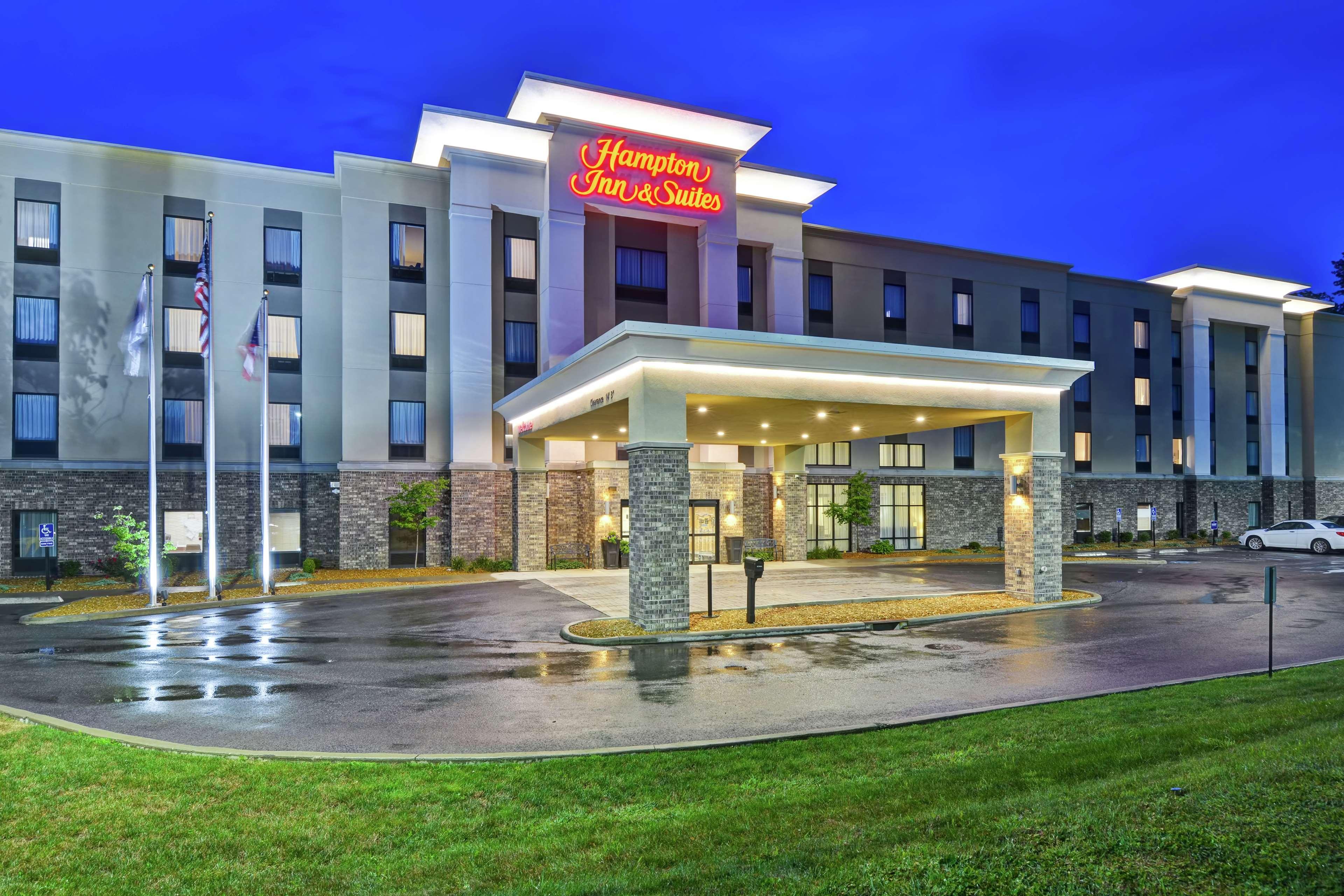 Hampton Inn Suites Ashland, Ohio Bagian luar foto