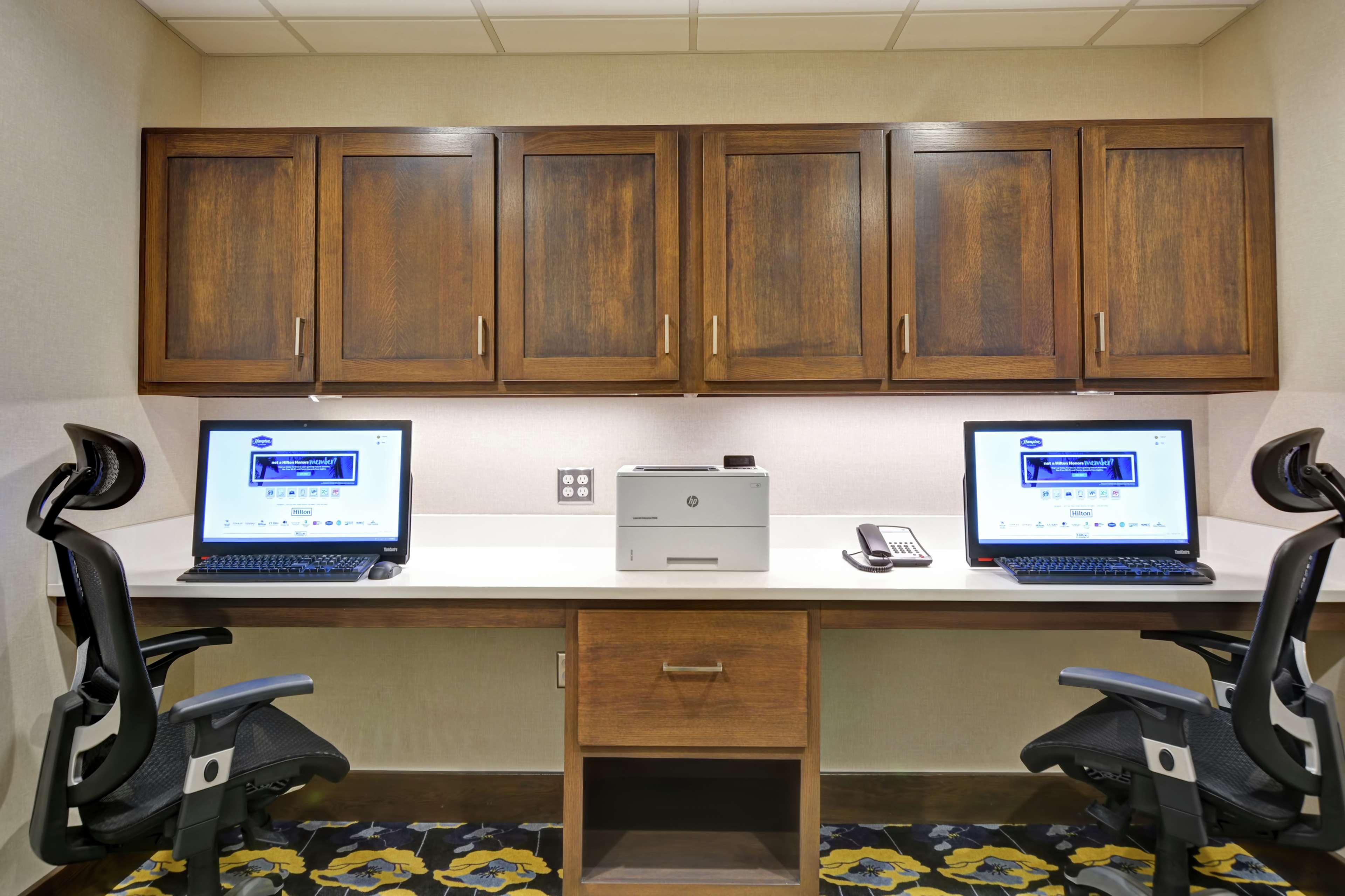 Hampton Inn Suites Ashland, Ohio Bagian luar foto