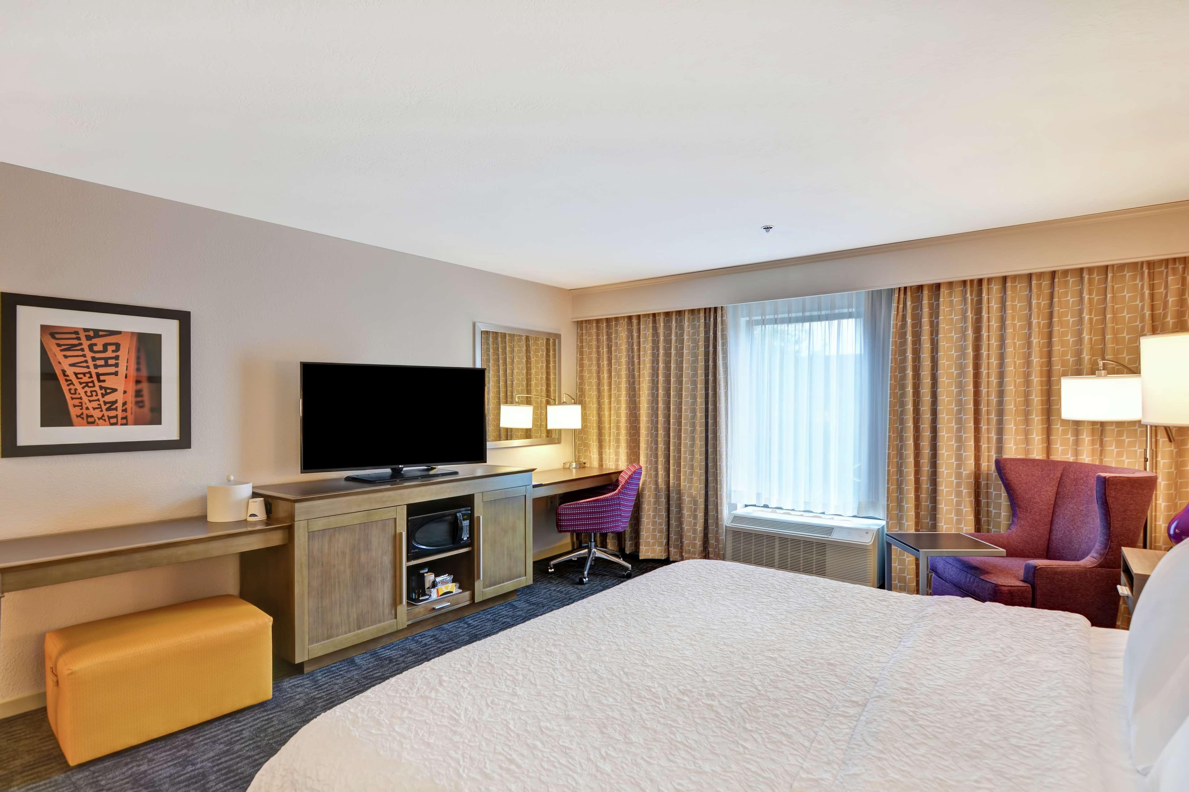 Hampton Inn Suites Ashland, Ohio Bagian luar foto