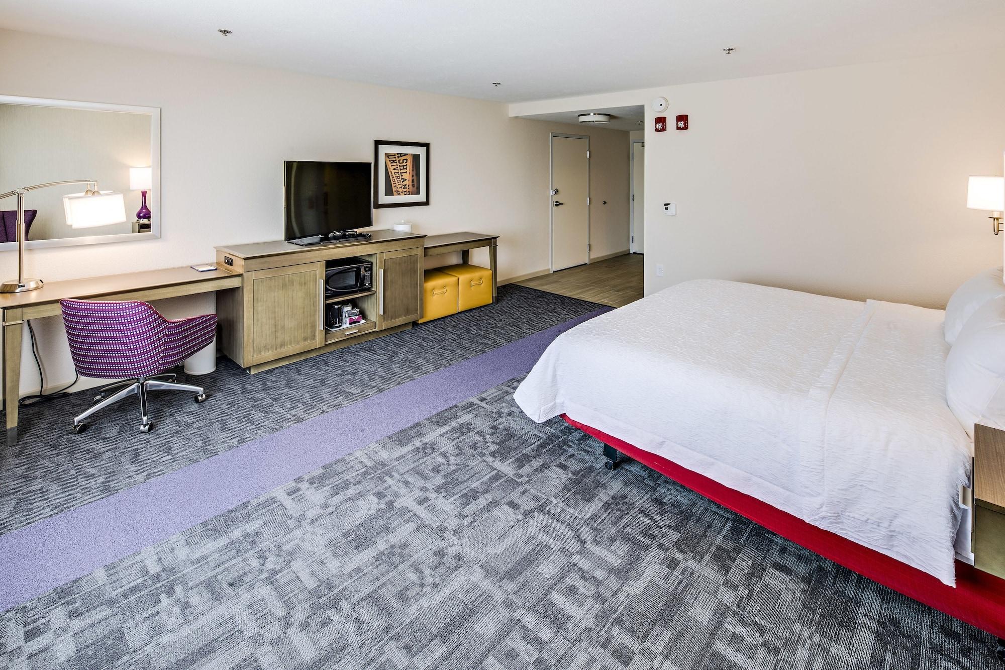 Hampton Inn Suites Ashland, Ohio Bagian luar foto